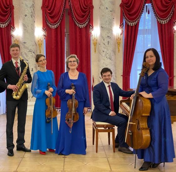 Детская музыкальная программа "Чиполлино" - фото №2 Детская музыкальная программа "Чиполлино" - фото №2 на Nethouse.Академия